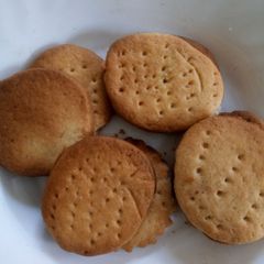A picture of Cinnamon cookies.