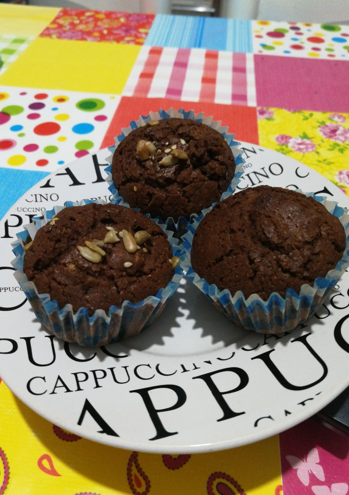 Una foto de Magdalenas brownie veganas