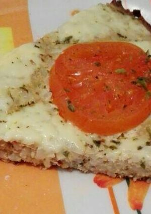 Una foto de Tortilla de arroz y atún