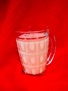 கிர்னி பழம் ரோஸ் மில்க் ஷேக்(Kirni Palam Rose Milk Shake Recipe in Tamil) செய்முறை முக்கிய புகைப்படம்