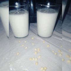 Soya bean milk 🐮 A picture of Soya bean milk 🐮.