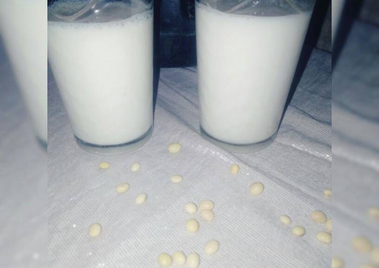 Simple Way to Make Super Quick Homemade Soya bean milk 🐮