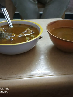 ஆட்டுகால் சூப் (Aatu kaal soup recipe in soup in Tamil) செய்முறை முக்கிய புகைப்படம்