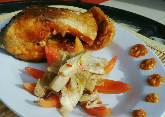 Resep Ikan Jelawat Goreng Oleh Uci80 Cookpad