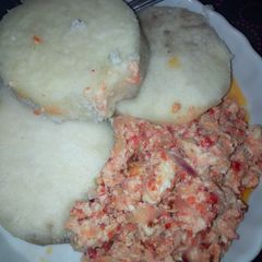 A picture of Yam and egg sauce.