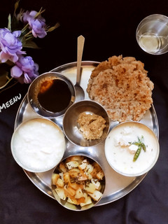 फलाहारी थाली (falahari thali recipe in Hindi) रेसिपी मुख्य फोटो
