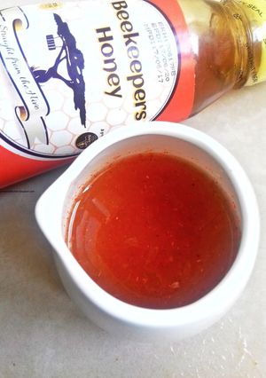A picture of Honey Lemon Dressing.