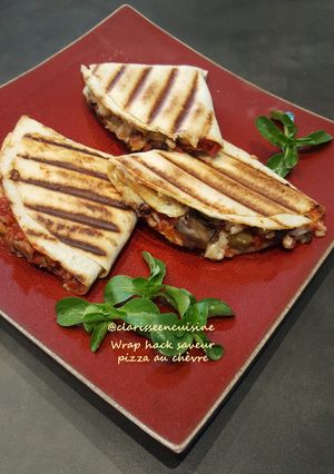 Une photo de Wrap hack saveur pizza au chèvre