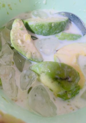 Hình của món Bơ dằn sữa đặc.