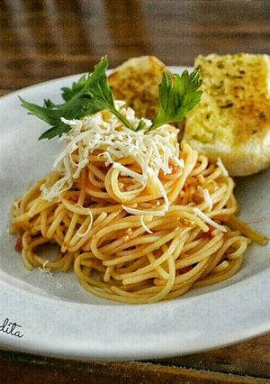 Foto resep Spaghetti bolognese dan bruschetta