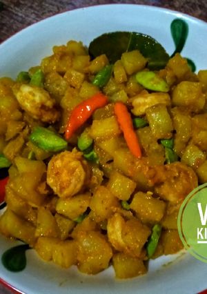 Foto resep Sambal Goreng Kentang Udang Pete