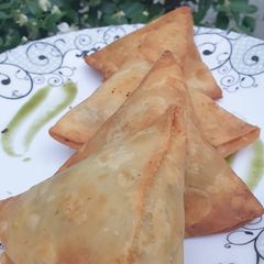 A picture of Streets style samosa.