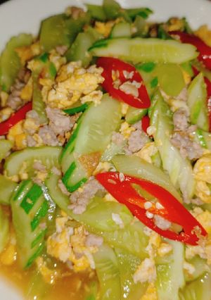 รูปของ ผัดแตงกวา 🥒🥗