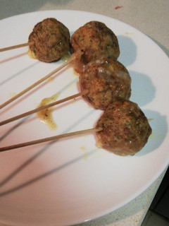 Una foto de Albóndigas rellenas de queso