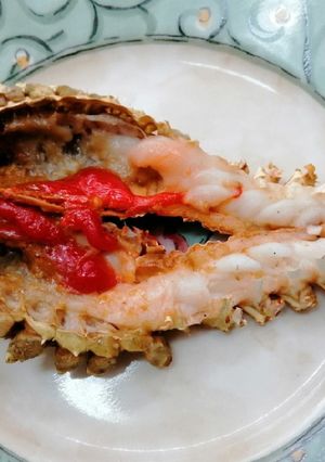 รูปของ กุ้งมังกรแดงย่าง