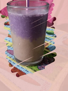 Una foto de Licuado bicolor