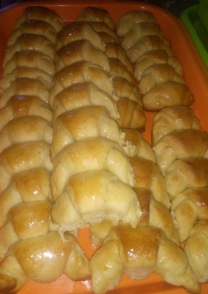 Una foto de Medialunas de manteca riquísimas🥐