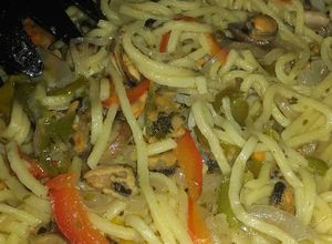 Una foto de Pastas con mejillones