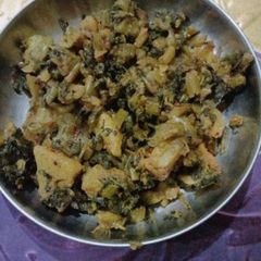A picture of Potato and radish leaves bhurji.
