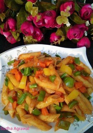 मसाला पास्ता (Masala pasta recipe in Hindi) रेसिपी मुख्य फोटो