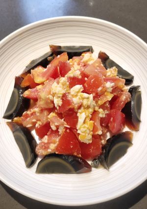 A picture of Salted Egg Salad.
