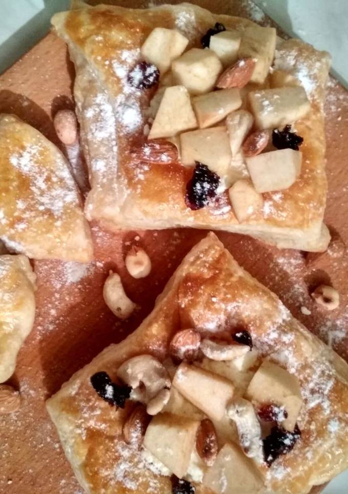 Слойки з сиром