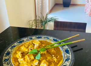 Una foto de Tofu en salsa de mango