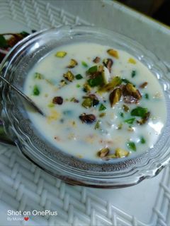 इंस्टेंट रबड़ी (instant rabri recipe in Hindi) रेसिपी मुख्य फोटो