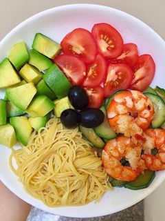 Hình của món Mì trộn rau củ: giảm cân + eat clean.