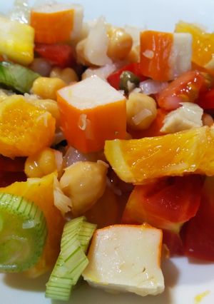 Foto principal de Ensalada "fondo de nevera" y salsa Ponzu