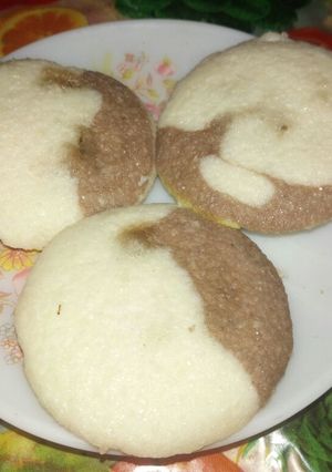 A picture of Chocolate Idli with Coconut -palm jaggery filling.