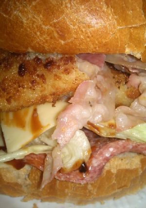 Foto di Panino goloso con hamburger di pesce😋😋👏