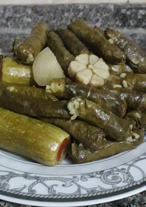 صورة لوصفة كوساية مع ورق العنب 🤩🤩🤩 ديبتني هاي الطبخة 😌😌💖