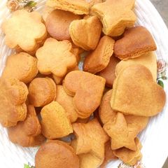 A picture of Coconut cookies.