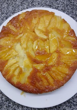 Una foto de Tarta de manzana riquísima y fácil!