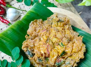 Foto resep Telur Dadar crispy daun kelor (1165)