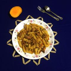 A picture of Mango Chicken Pasta.