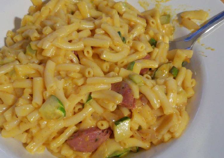 Easiest Way to Make Favorite Bits of Veggie Mac