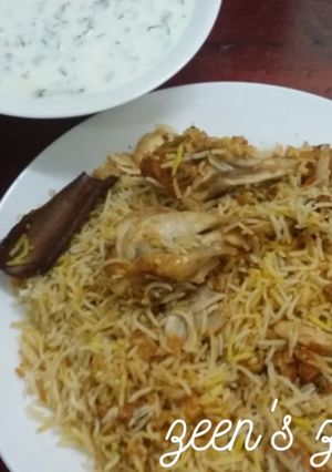 A picture of Awadhi Chicken Biryani.