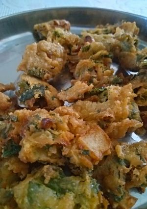 A picture of Palak ke pakode.