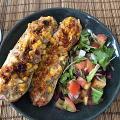 Tunamelts With Tomato Salad রেসিপির প্রধান ছবি