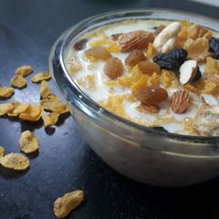A picture of Healthy Cornflakes kheer.
