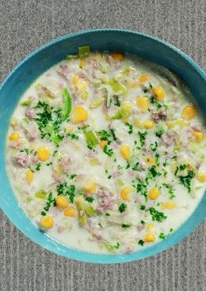 Una foto de Sopa de carne picada con puerro y Choclo