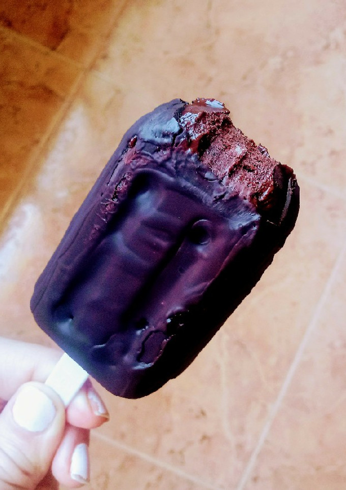 Una foto de Magnum doble chocolate 🍫🤎