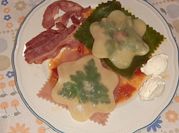 Una foto di spinaci patata