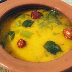 A picture of Daal chawal.