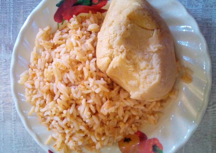 Easiest Way to Make Super Quick Homemade Guragura jollof rice and moimoi