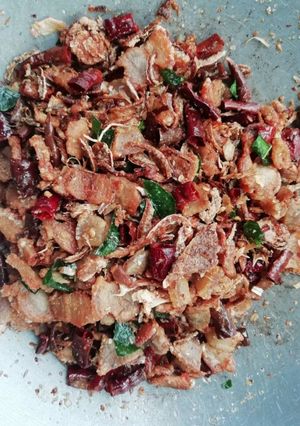 รูปของ JJ.9 น้ำพริกกากหมู🌿🌶️🧄🌰🐖