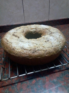 Una foto de Budín de ciruelas y nueces