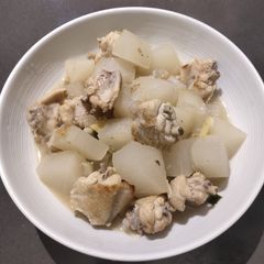 A picture of Chicken Wings with Daikon.